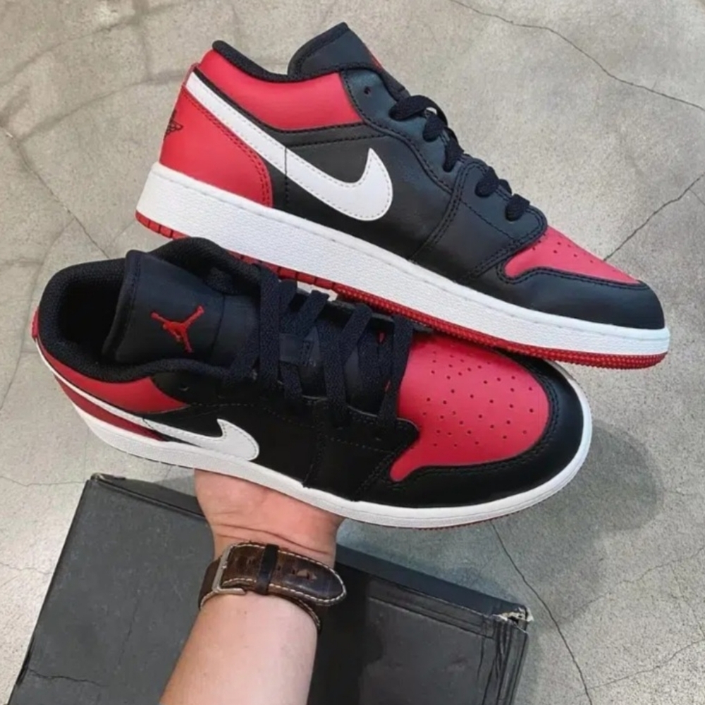 AIR JORDAN 1 LOW *BRED* WOMEN'S US SIZE 6.5 BRAND NEW IN BOX